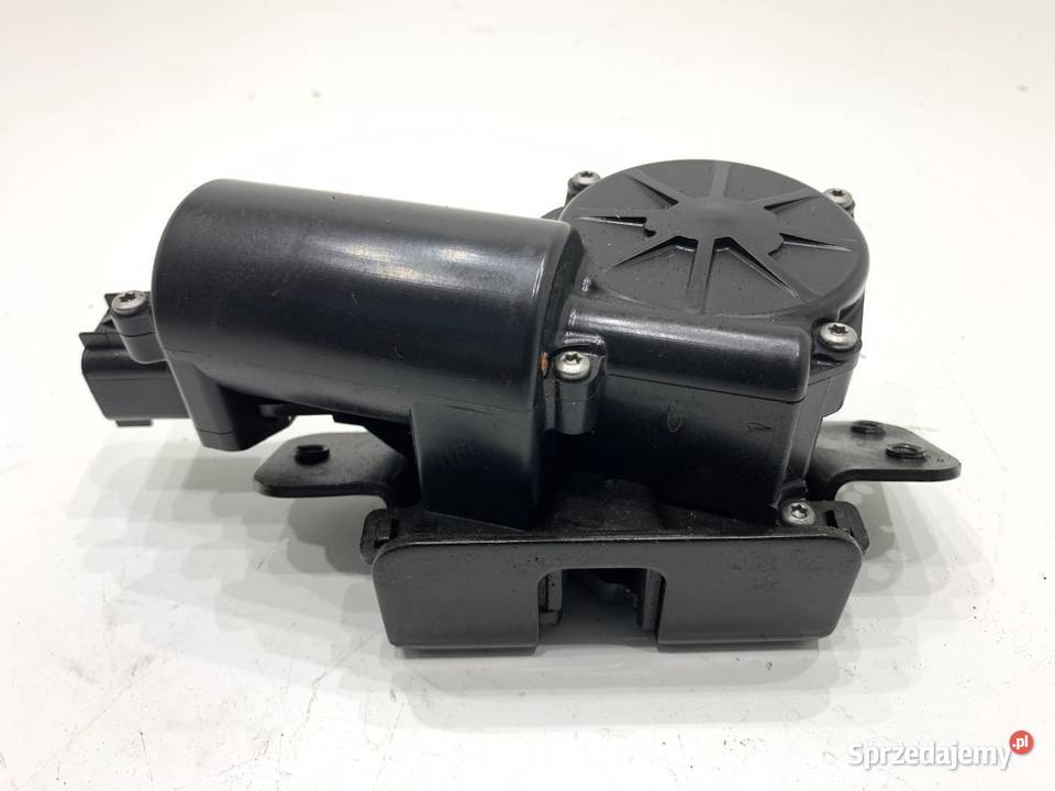 ZAMEK KLAPY TYŁ OPEL INSIGNIA A Kombi 13503467