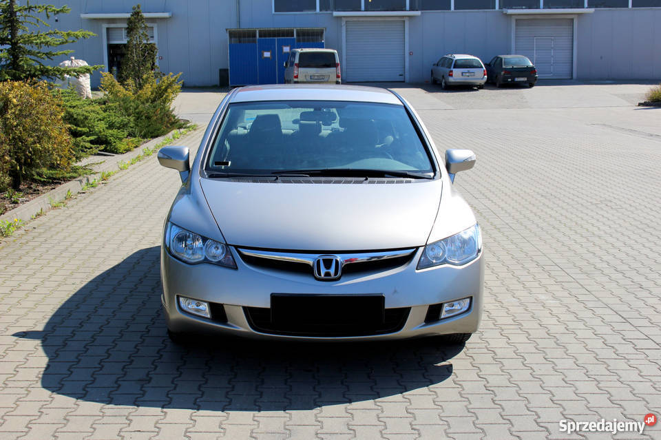 Honda Civic Viii Sedan 1 8 Benzyna Salonowy Serwisowany Opole Sprzedajemy Pl
