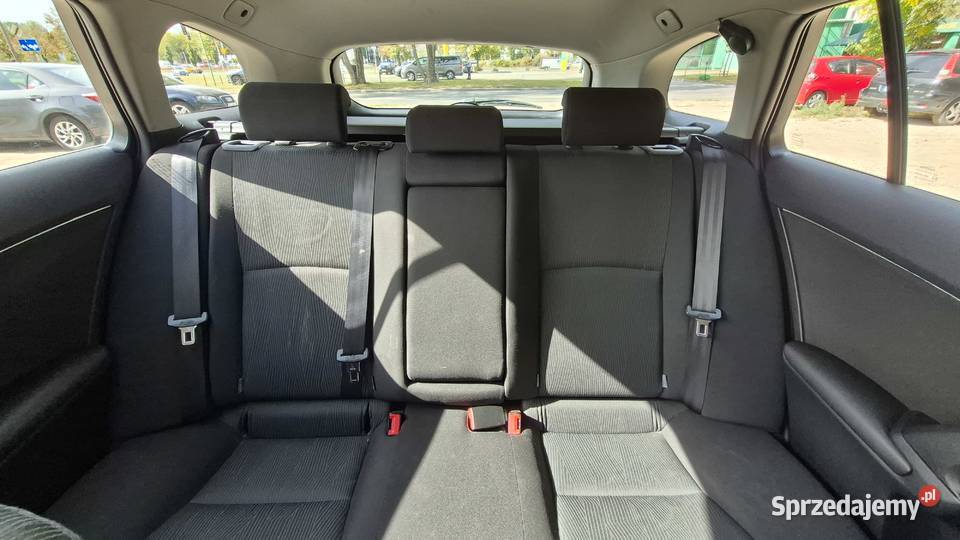Toyota Avensis kombi 2010 salon Polska super Warszawa