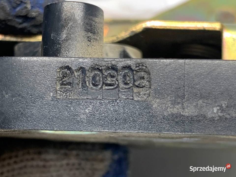 ZAMEK DRZWI LEWY TYŁ CITROEN C8 Hatchback osobowe