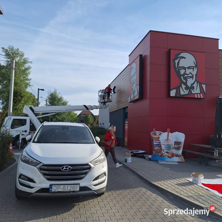 Podnośnik koszowy wynajem zwyżka 27m 35t usługi budowlane