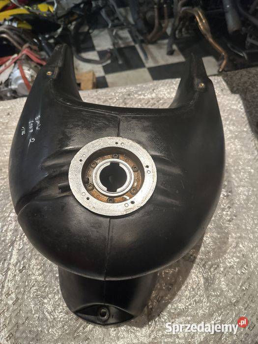 BMW F650 Zbiornik PALIWA Bak 650 ST N1072 Poznań