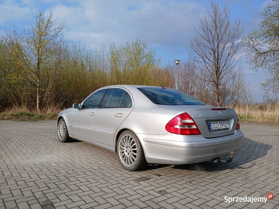 Mercedes W 211 E240 poj26 V6 LPG 177KM Bielawa sprzedam