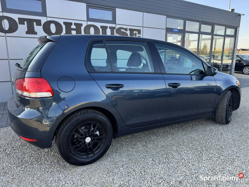 Volkswagen Golf 16 mpi VI 20082012 benzyna Chełm Śląski