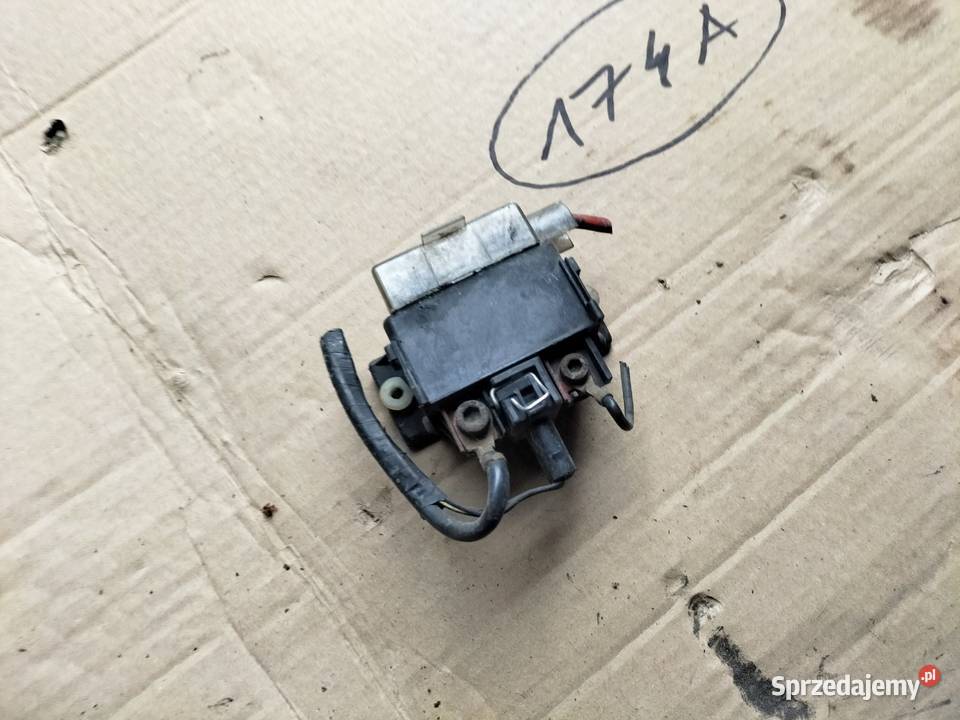 Bezpiecznik świec żarowych VW Golf Passat 19TDI