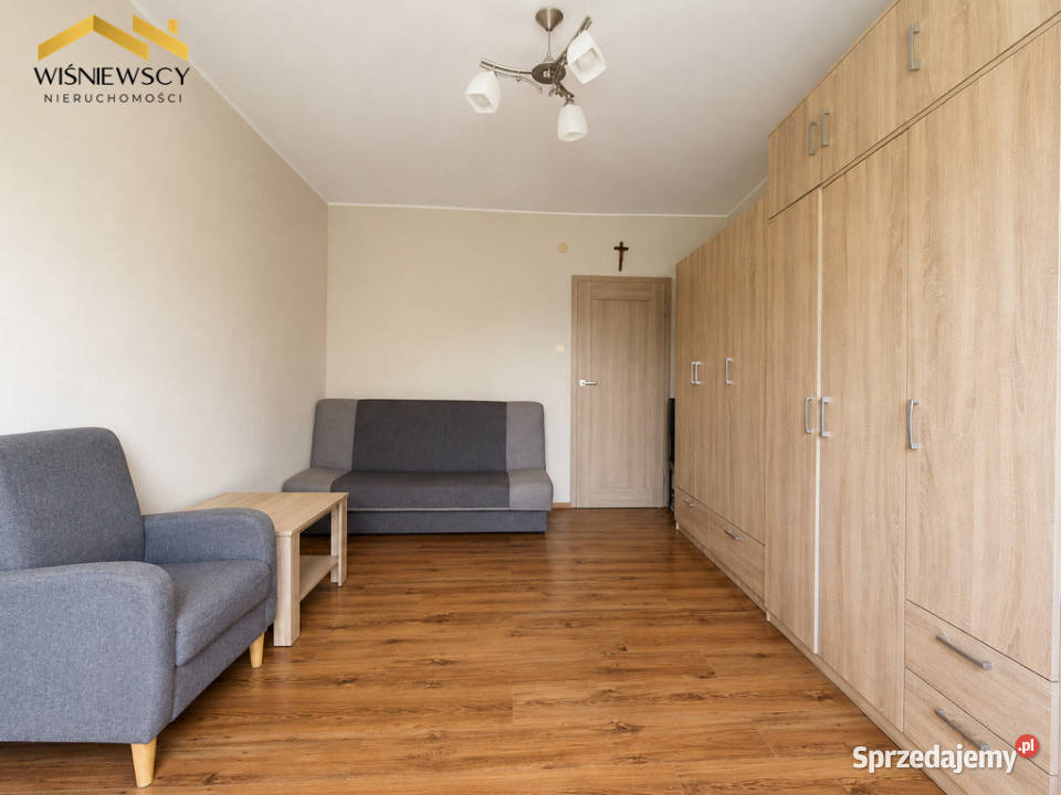 Kawalerka z oddzielną kuchnią 1 piętro Malbork sprzedam
