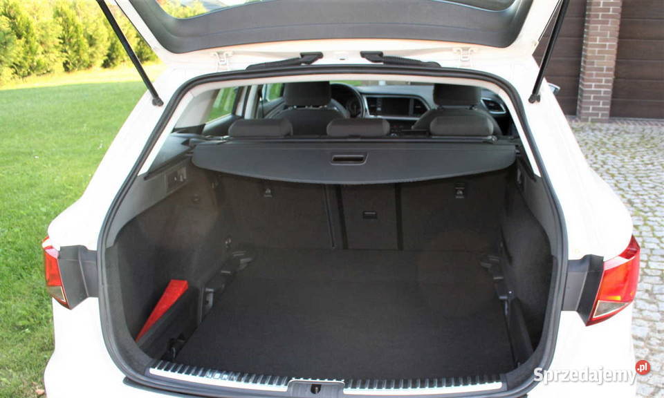 Samochód Seat Leon r2017 16 TDI Leon Poręba