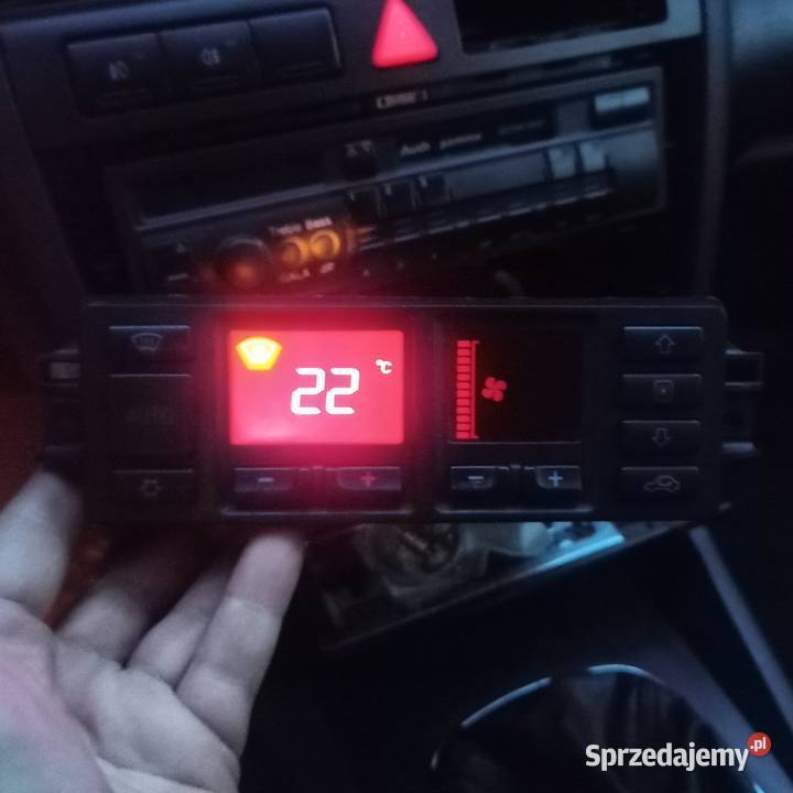 Audi A6 C4 panel sterowania nawiewem Sieradz