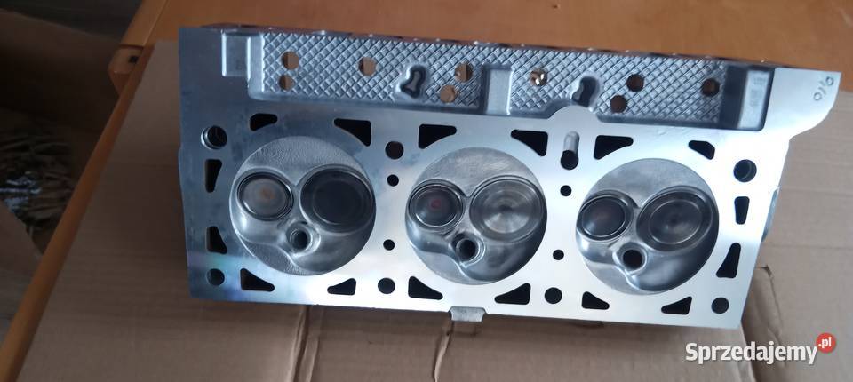 Głowica chrysler grand Voyager 33 V638 V6 Małdyty