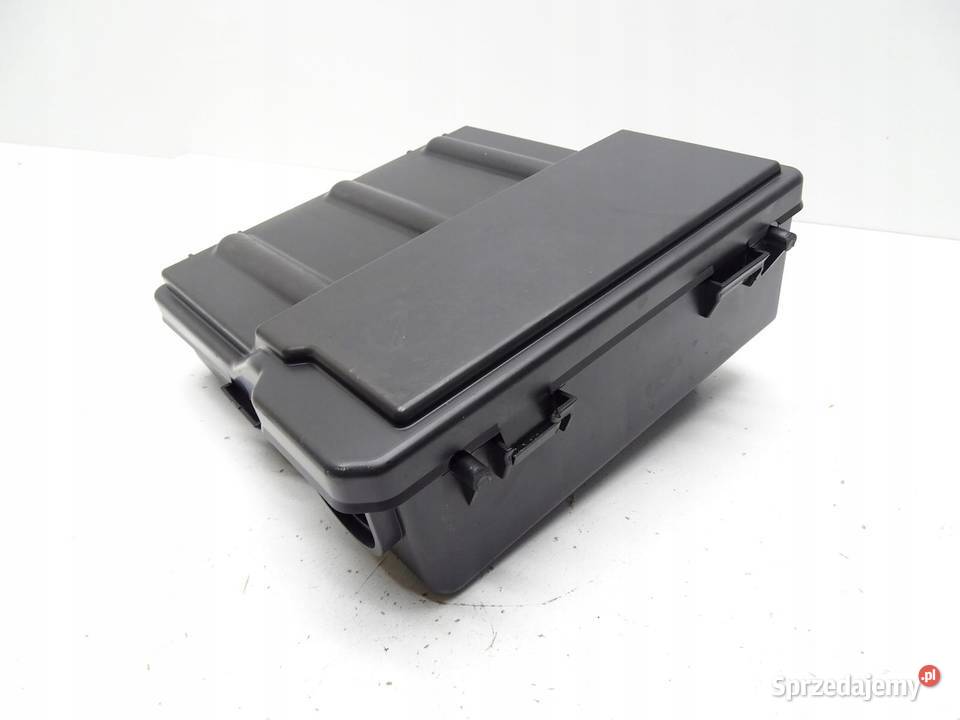 MODUŁ STEROWNIK BLUETOOTH OBUDOWA 8T0035613