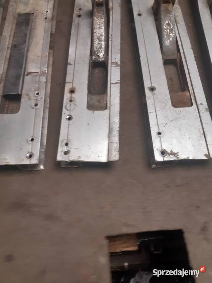 Zamek końcowy burty bocznej 400 mm Zamki i zawiasy do burt Stary Sącz