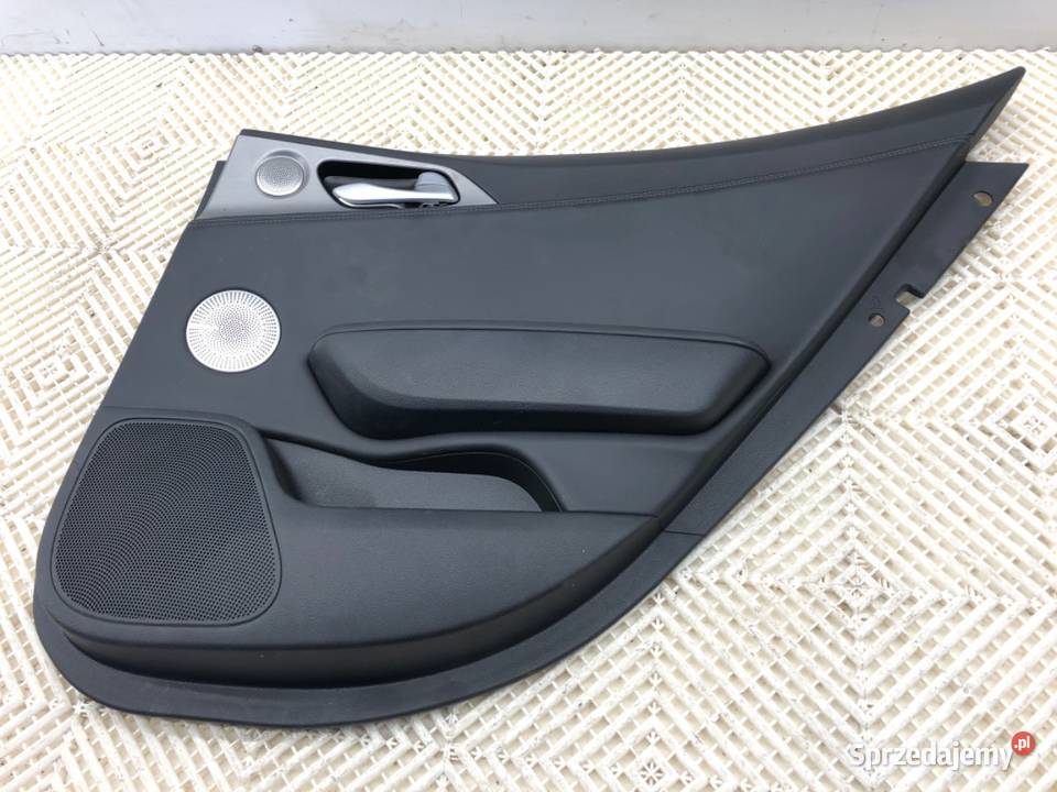 BOCZEK DRZWI PRAWY TYŁ KIA STINGER Hatchback
