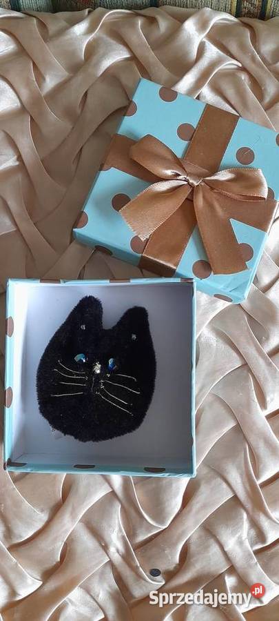 Poduszki KOTY na prezent na szczescie Poznań