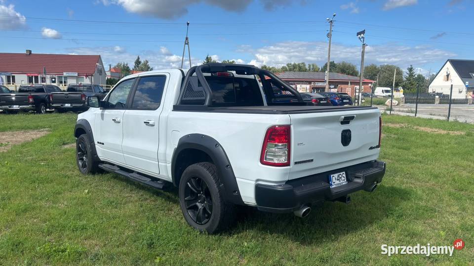 Ram 1500 57 HEMI V8 4x4 2019 395 Automat mały kujawsko-pomorskie Ślesin sprzedam