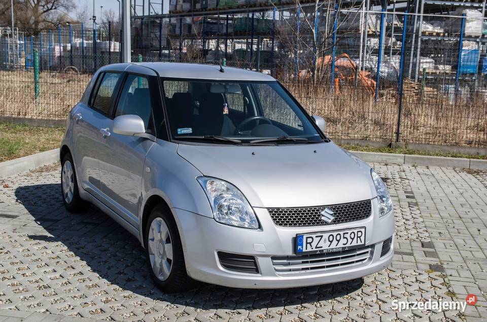 Suzuki Swift IV 13 Benzyna Rzeszów