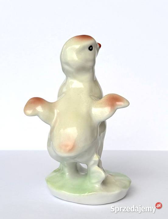 Porcelanowy kurczak pisklę figurka Curtea de Kraków