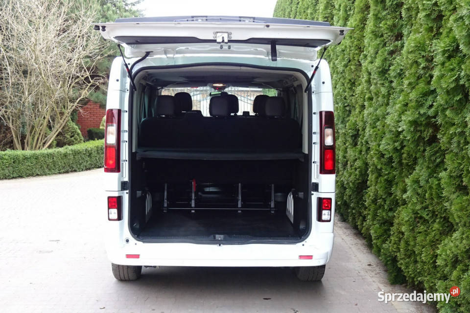 Opel Vivaro Opel Vivaro L2H1 K2900 9 osobowy 125KM Góra Kalwaria