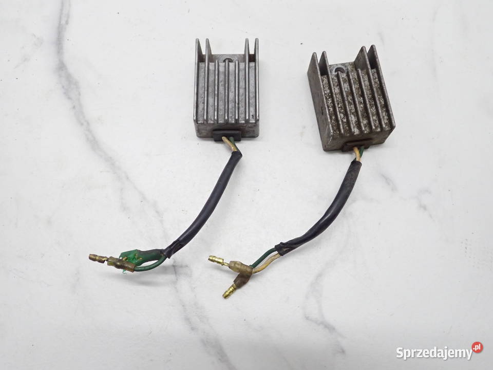 1 Regulator Napięcia SH557B 12 4N Honda XL 600 R