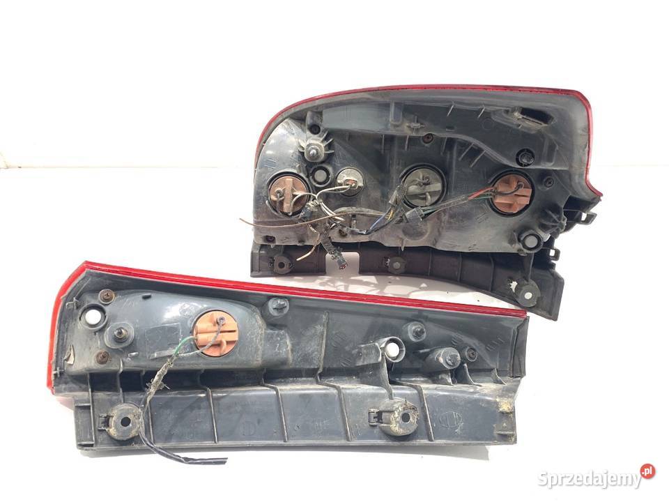 LAMPA PRAWY TYŁ KIA CEED 924021H3 Kombi 0712