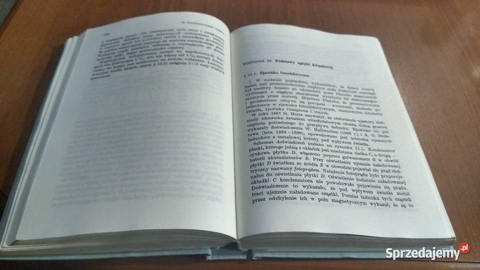 Procesy falowe optyka fizyka atomowa i jądrowa Rok wydania 1974 Gdańsk