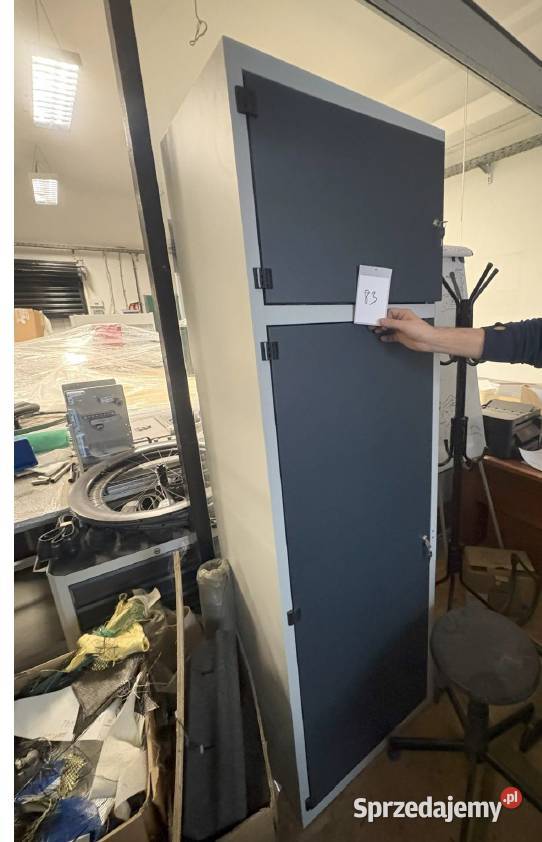Szafka warsztatowa dwoje drzwi w pionie 3 Białystok