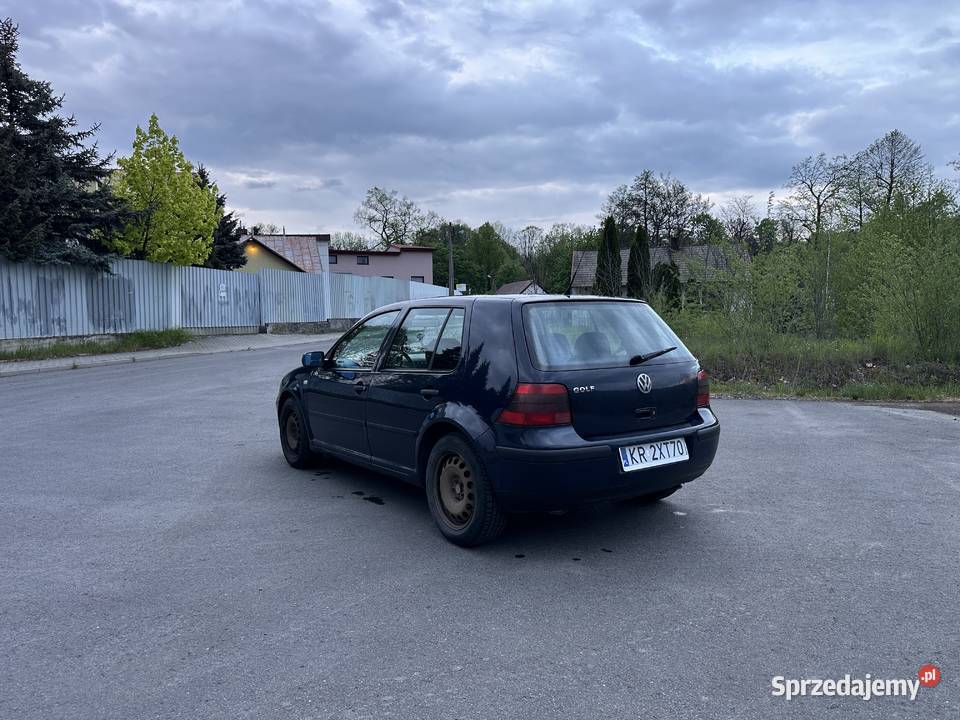 Volkswagen golf IV 14 benzyna Zadbany benzyna małopolskie Krzeszowice sprzedam