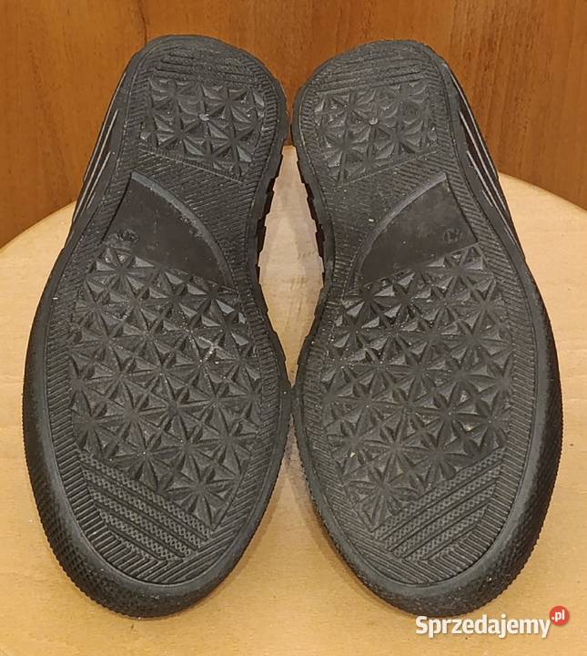 Damskie buty trampki marki GOFC 40 Siedlce sprzedam