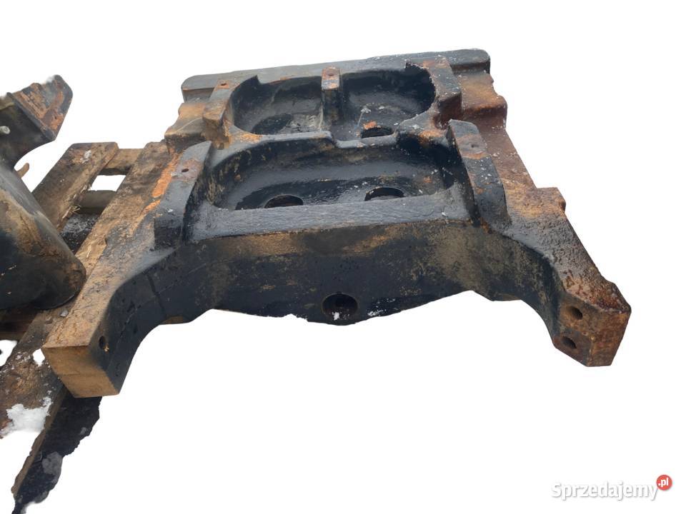 WSPORNIK PRZEDNIEJ OSI 137316A1 CASE MAGNUM 7250 Pozostałe Łódź sprzedam