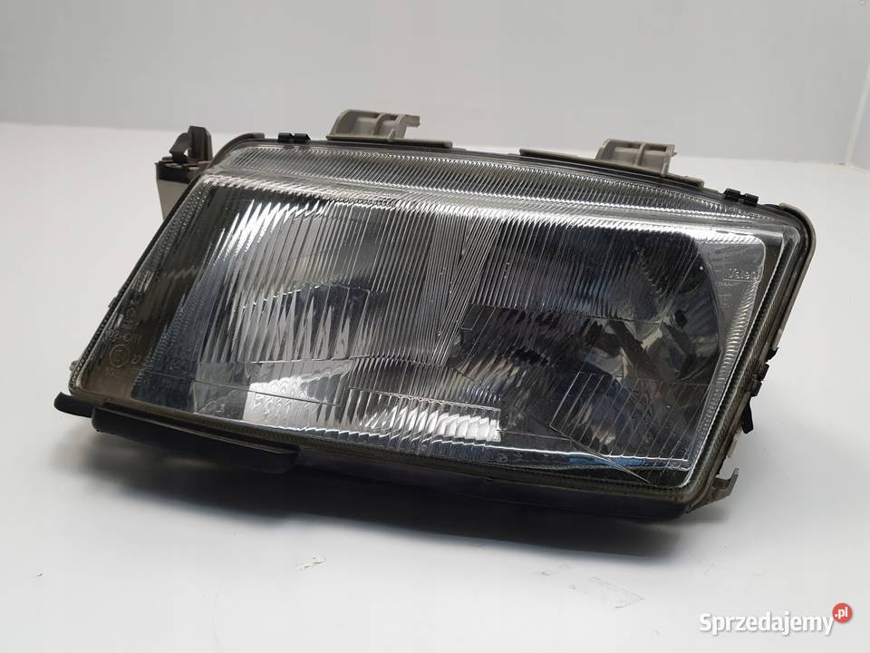 LAMPA Saab 93 I 93 LEWY PRZÓD lewa przednia 9802 Lampy przednie lubelskie Rudka