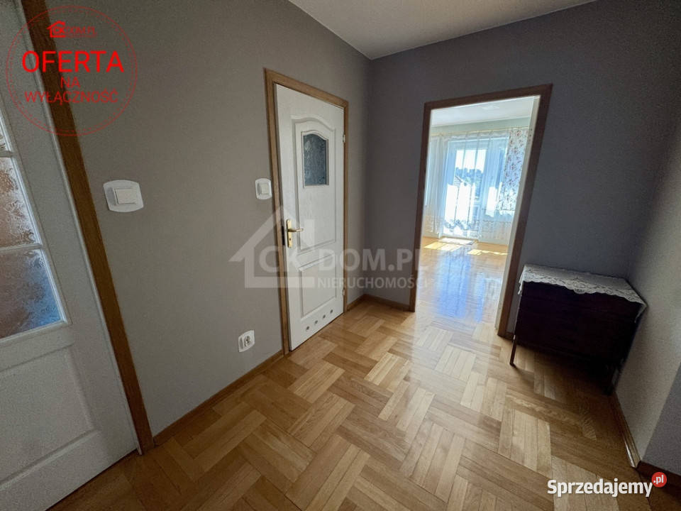 Dom w zabudowie szeregowej segment środkowy Kielce