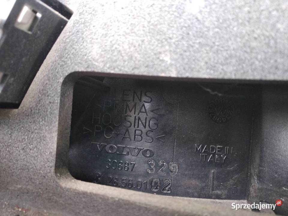Volvo S40 I LIFT FL lampa tył tylna lewa wkład osobowe