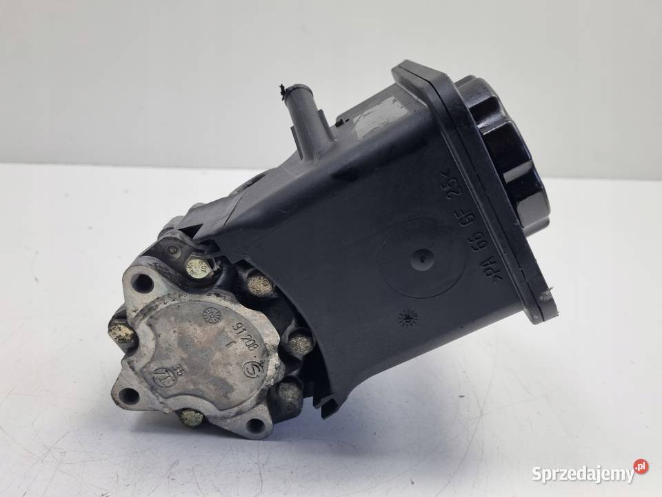 BMW E39 520d 20 D POMPA WSPOMAGANIA oryginał osobowe Rudka