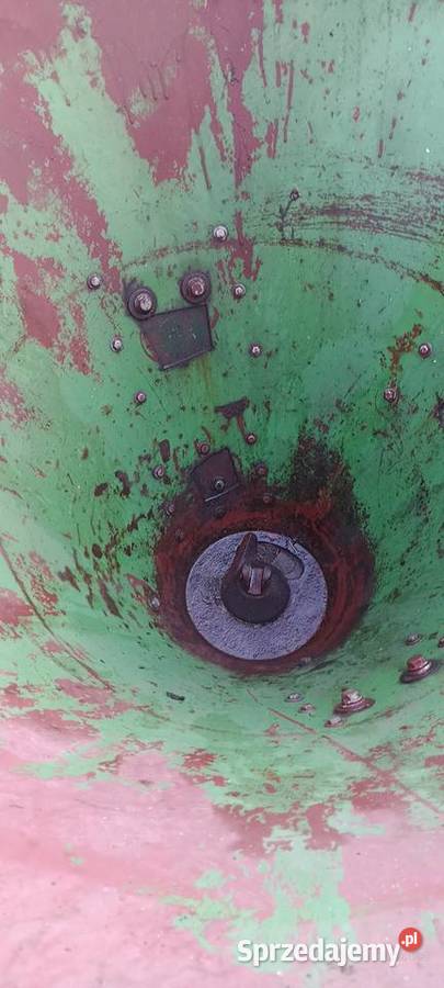 Sprzedam lejek Reszel sprzedam