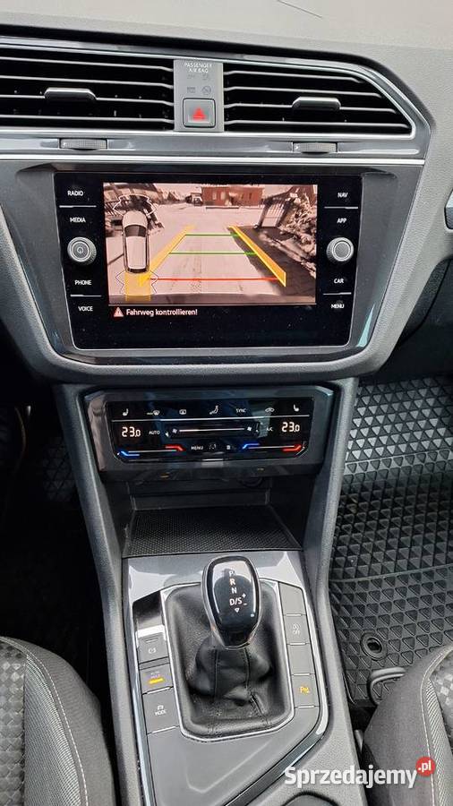 VW Tiguan 15 DSG Active 2021 Kamera LED Oborniki Śląskie
