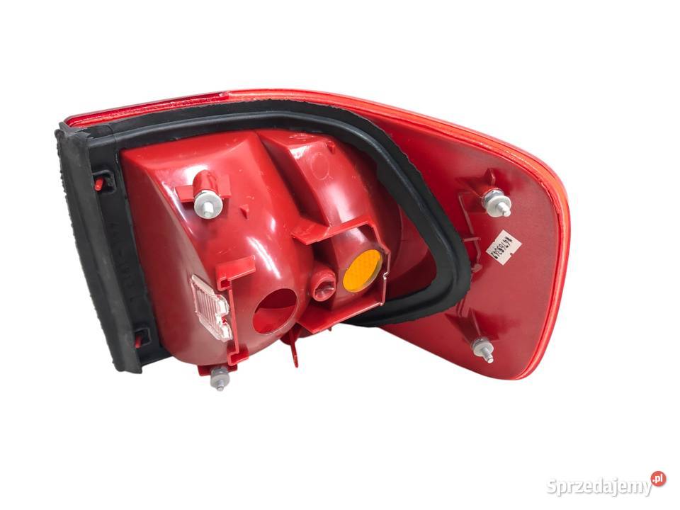 AUDI 80 B4 091991121996 SEDAN Lampa tylna lewa Skarżysko-Kamienna