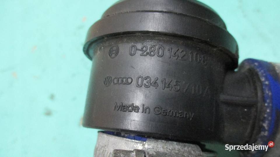 AUDI A4 S4 B5 27 B 99r zawór podciśnienia
