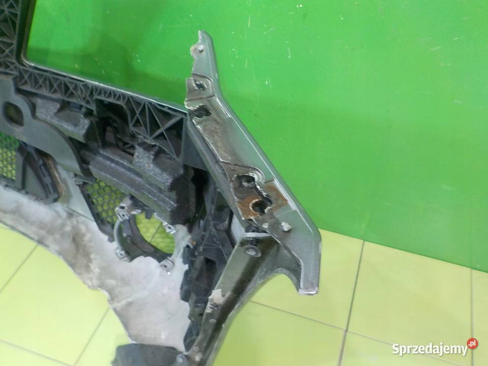 MERCEDES C W204 16 K 09r SEDAN zderzak przod Części samochodowe mazowieckie Suków