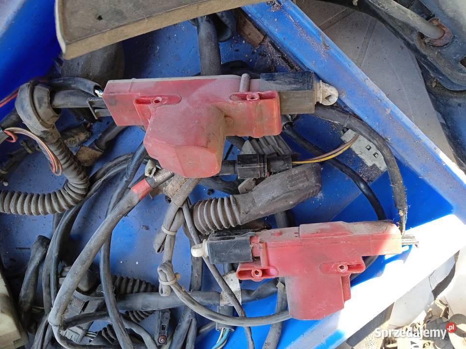 części bmw e30 318 sedan 1986 Bukowno sprzedam