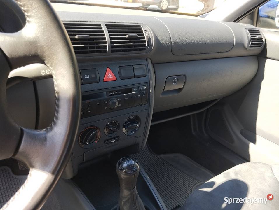 Audi a3 16 benzyna niski przebieg jednego zachodniopomorskie