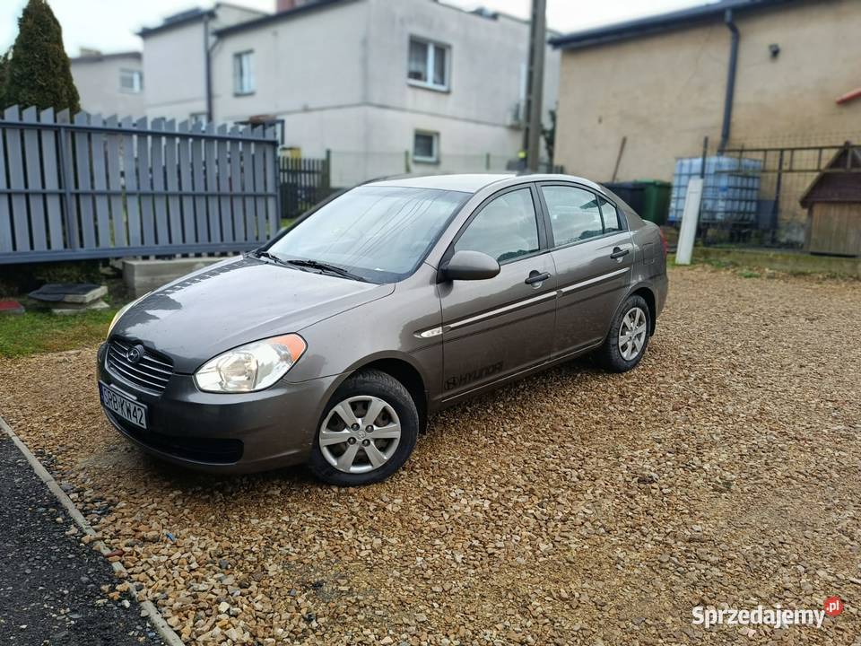 Hyundai accent wzoroey 140 15crdi 1500cm3 Bełk