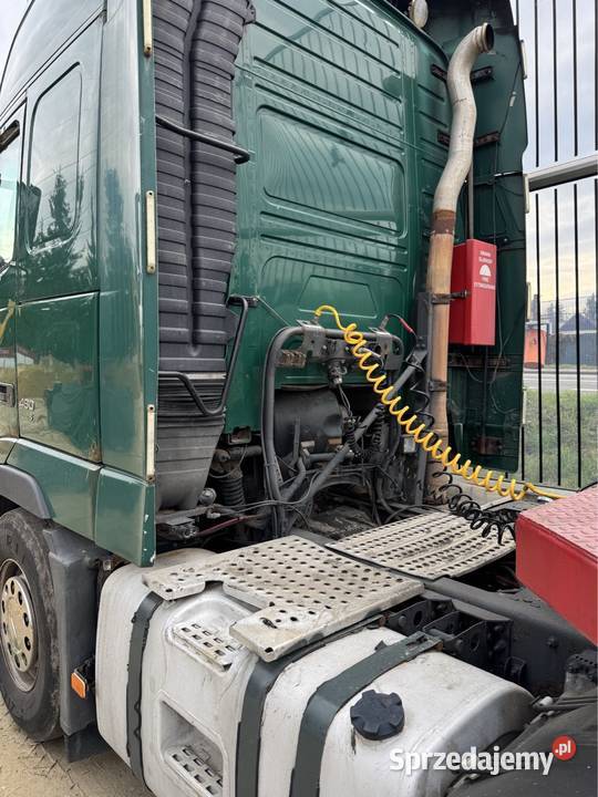 Zestaw niskopodwoziowy Volvo FH480 3osiowe 56ton Rzeszów