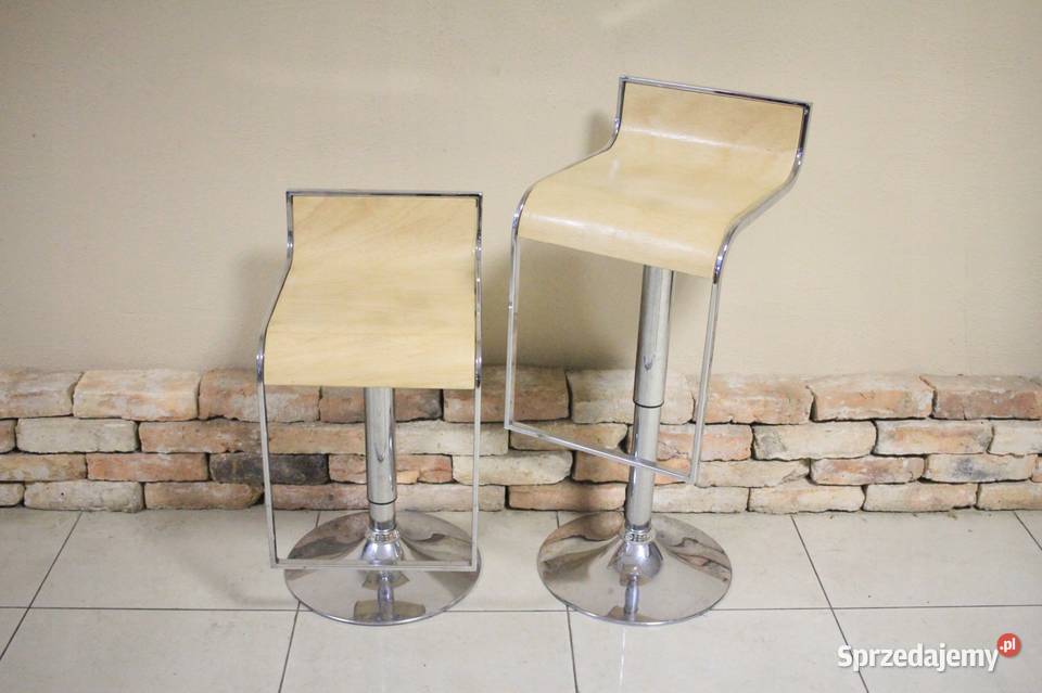 Drewniane hokery Góra