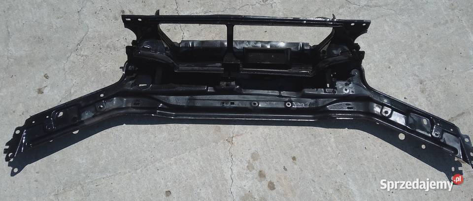 Pas przedni Volvo V70II Ciarka sprzedam