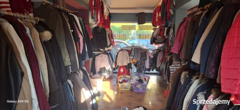 Usługowohandlowy lokal 107m2 parking ścisłe sprzedam