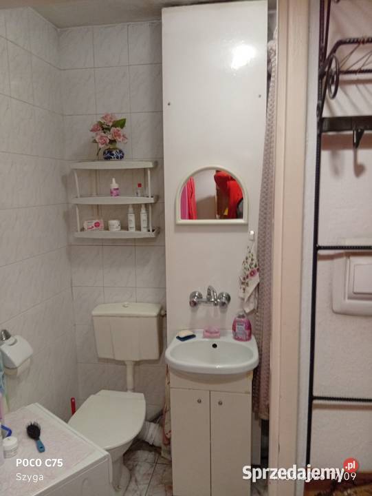 Sprzedam kawalerkę Warszawa Saska Kępa 28 M2 sprzedam