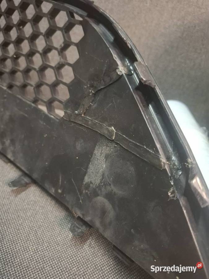 Atrapa chłodnicy grill przód Ford Focus ST MK3 Atrapy Zawada