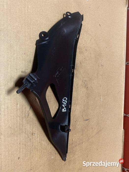 Suzuki GSXR 600 750 owiewka wypełnienie prawe Pozostałe wielkopolskie Poznań