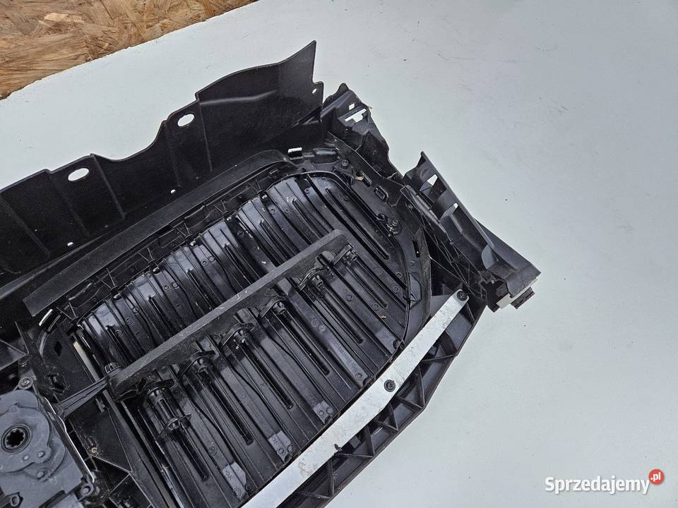 BMW X5 G05 GRILL ATRAPA ZDERZAKA PRZÓD ROLETA Międzychód