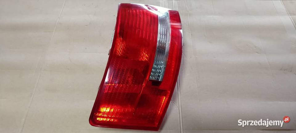 AUDI A6 C6 SEDAN 0408 LAMPA LEWY TYŁ śląskie Bielsko-Biała