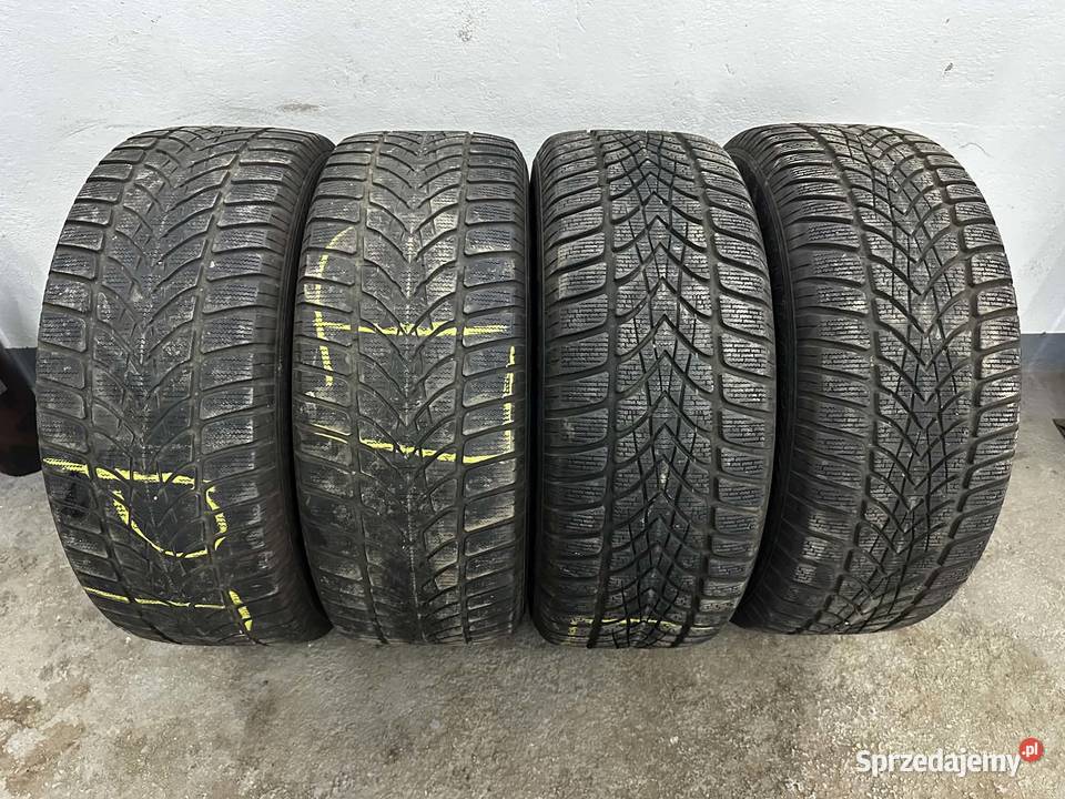 Opony zimowe Dunlop 225 50 17 Harta sprzedam